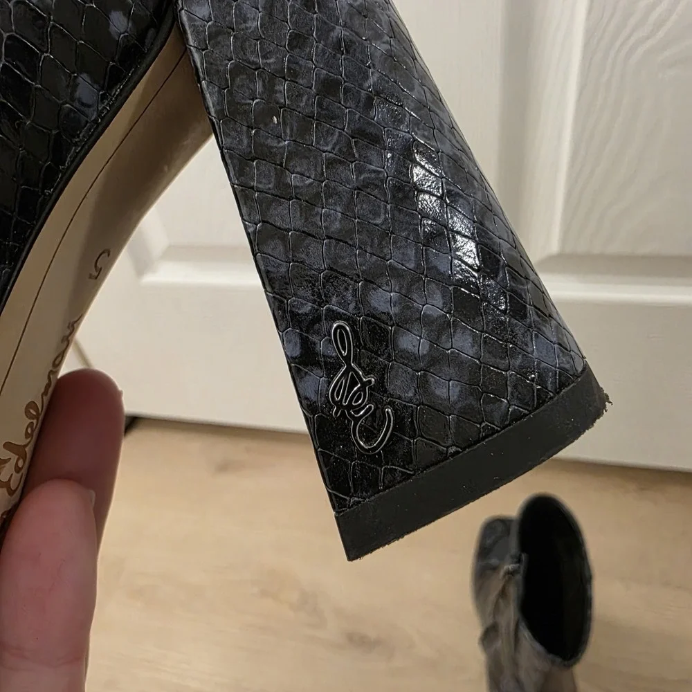 Sam Edelman Blue Black Snakeskin Going Out Avant Garde Codie Ankle Booties Sz‎ 5